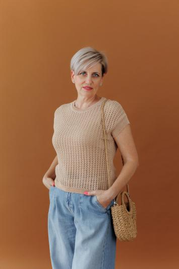 Жіноча в'язана футболка сітка бежева