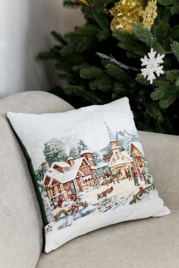Подушка декоративна з велюром Зимове Місто Площа