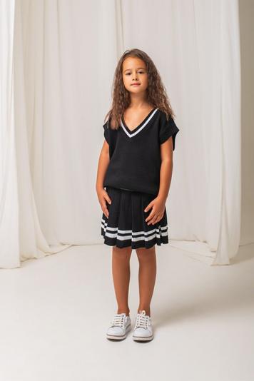 Жилетка Чорна з білою смужкою