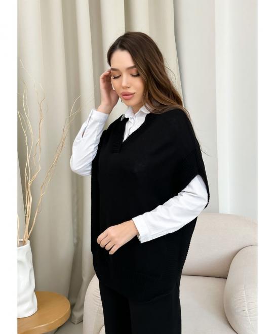 Жилетка вязаная чорную Jolie
