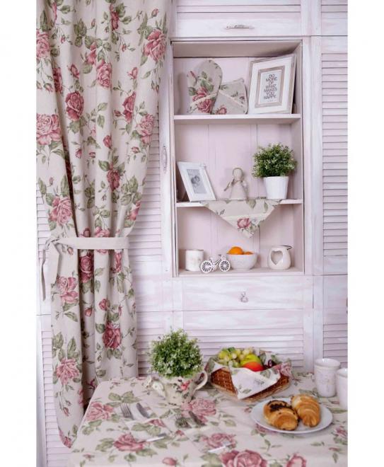 Диванная подушка сердце Large pink rose с кружевом