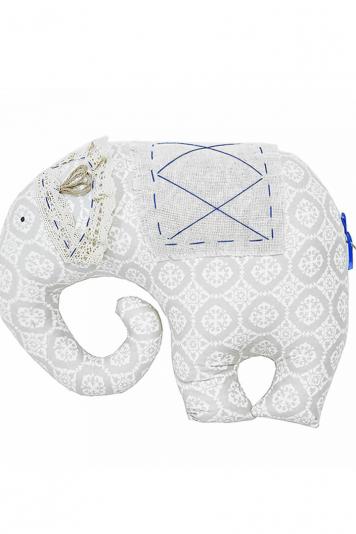 Декоративна подушка слон ажур
