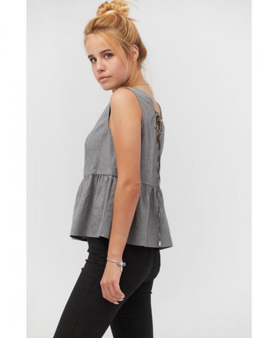 Топ с рюшей дизайнерский