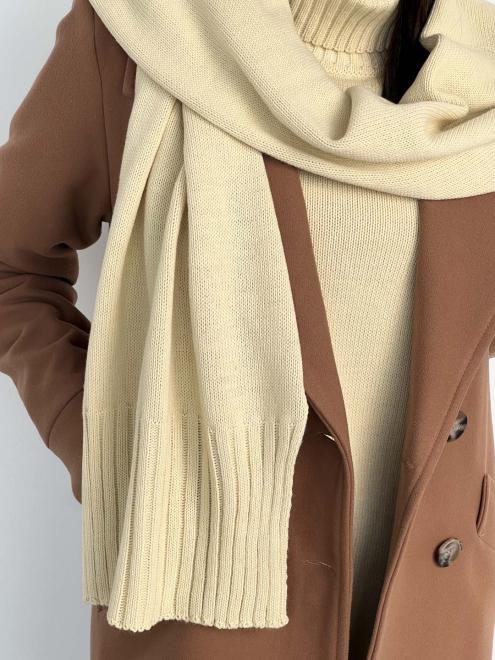 В'язаний шарф жіночий теплий вершковий