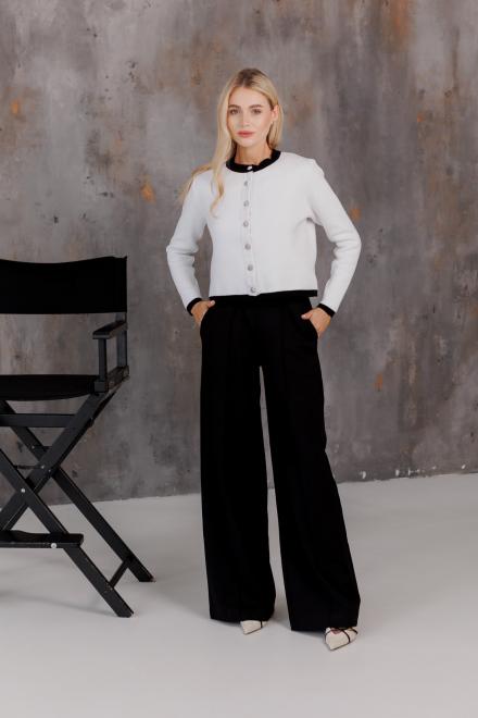 Жіночий костюм з брюками палацо і жакетом
