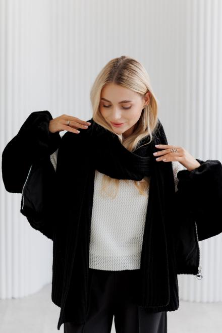 Жіночий в'язаний шарф чорний Winter Mood