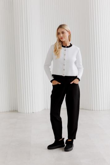 Жіночий костюм брюки слоучі з жакетом Жіночий костюм брюки слоучі з жакетом