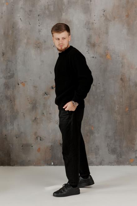 Мужской джемпер черный