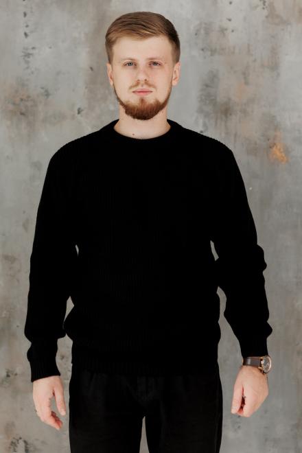 Мужской джемпер черный
