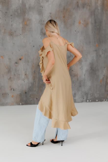 Блузка з воланами довга карамель