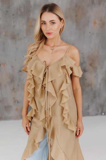 Блузка з воланами довга карамель