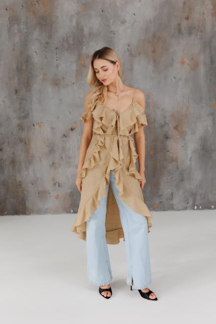 Блузка з воланами довга карамель