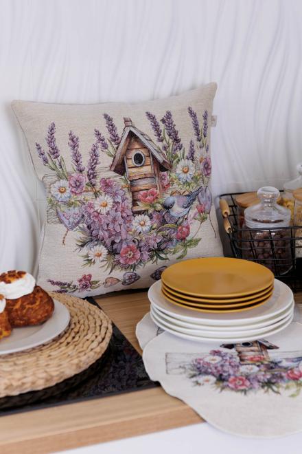 Кругла гобеленова серветка на стіл Лавандовий садочок