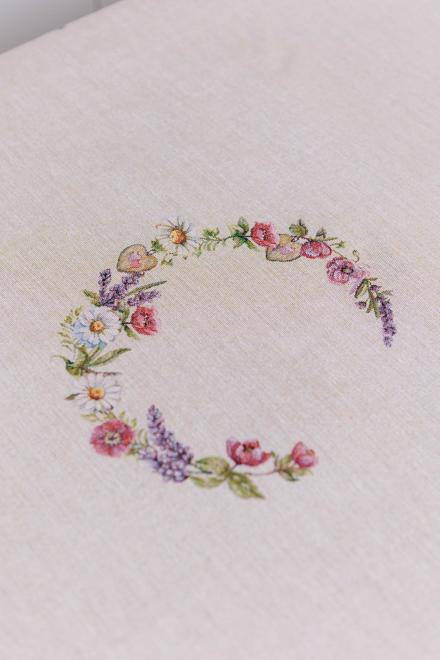 Гобеленова скатертина на стіл Лавандовий садочок