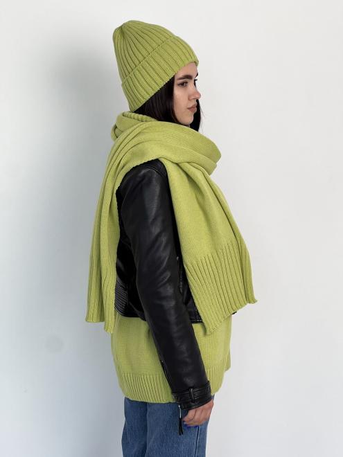 В'язана жіноча шапка тепла яблунева