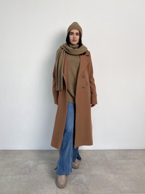 В'язана жіноча шапка тепла горіхова