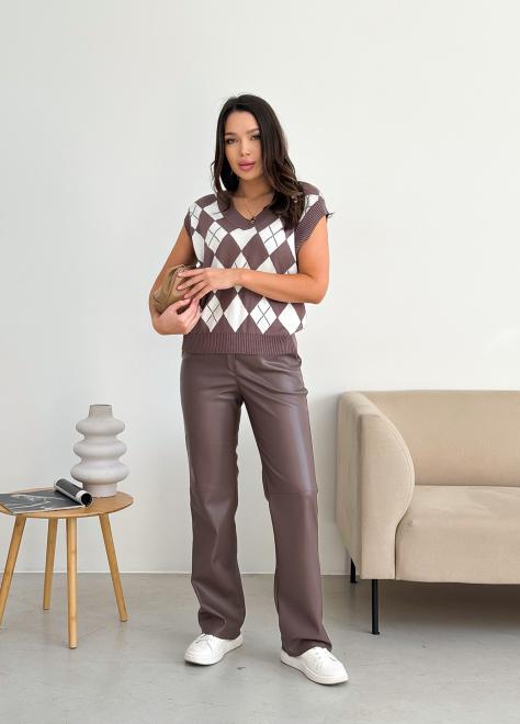 Жилетка в'язана жіноча Ромб коричневий