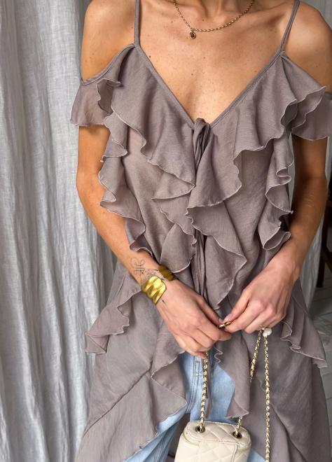 Блузка с воланами длинная кофейная