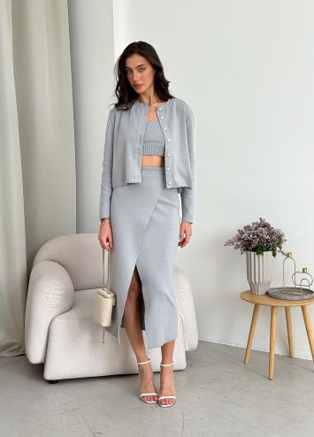 Женский костюм тройка с юбкой Серый Женский костюм тройка с юбкой Серый