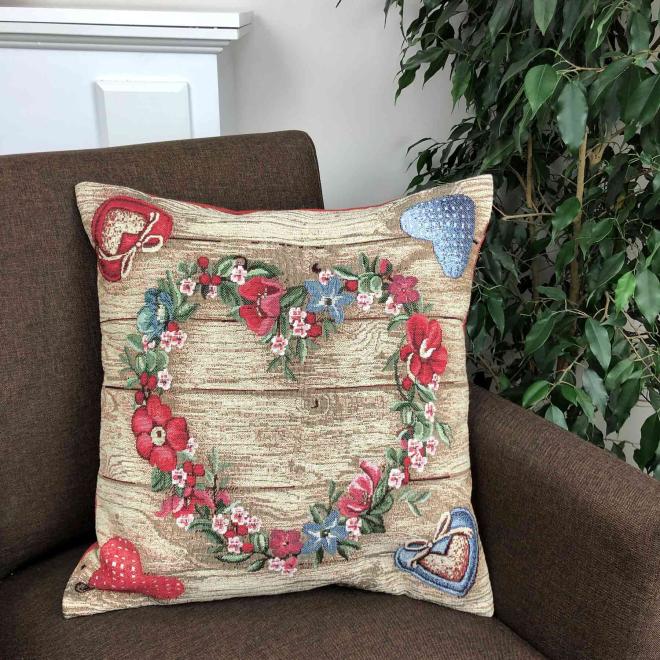 Гобеленова подушка Wooden