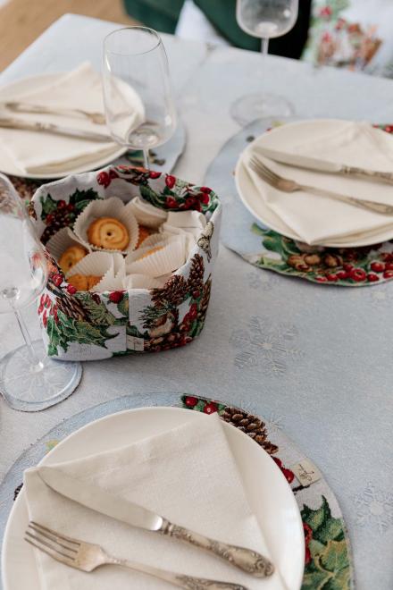 Новорічний гобеленовий кошик Squirrel