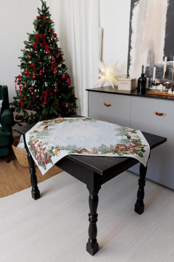 Скатертина новорічна гобеленова  - наперон Squirrel