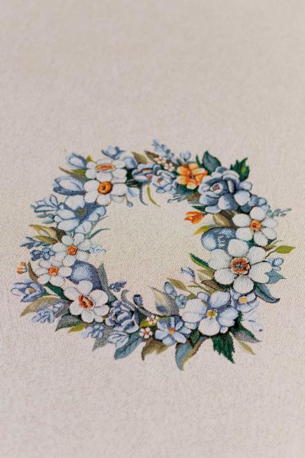 Великодня кругла скатертина на стіл Рrimavera