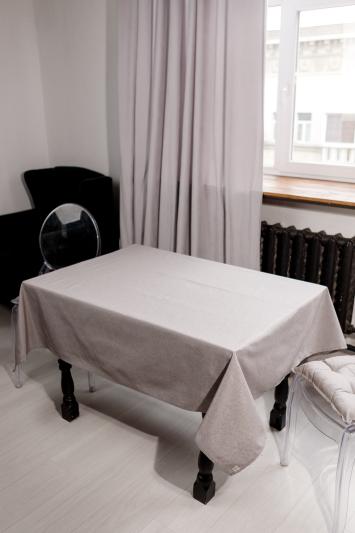 Скатертина на стіл RINO коричнева