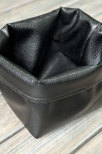 Декоративний кошик для зберігання з екошкіри чорний Декоративний кошик для зберігання з екошкіри чорний