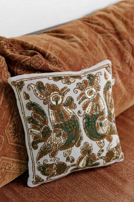 Подушка в'язана Косівські мотиви