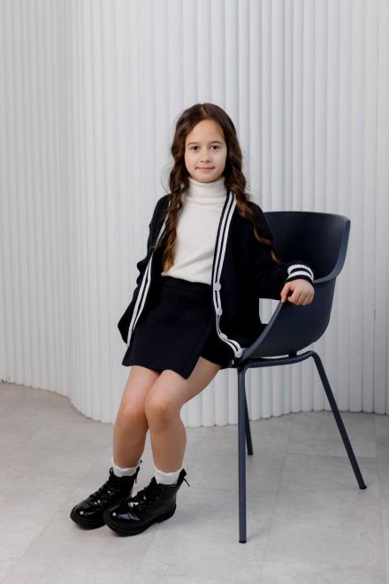 Дитячий кардиган зі смужкою синій