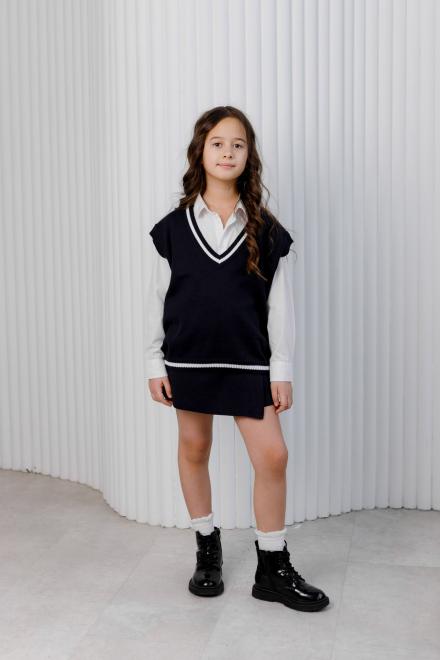 Дитяча жилетка синя з білою смужкою