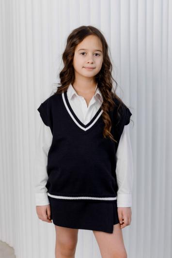 Дитяча жилетка синя з білою смужкою Дитяча жилетка синя з білою смужкою