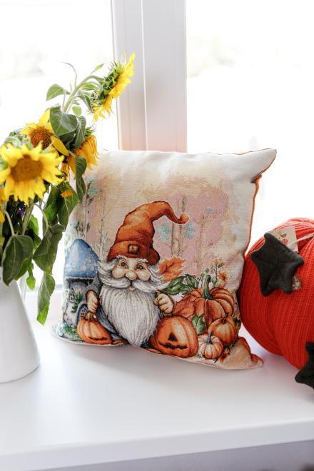 Декоративна наволочка Гарбузові гноми з грибом