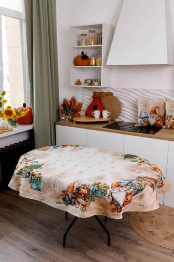 Овальна скатертина на стіл Гарбузові гноми