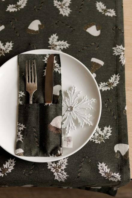 Новорічний чохол для столових приборів Шапочки на зеленому