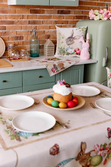 Великодня скатертина на стіл Веснянка
