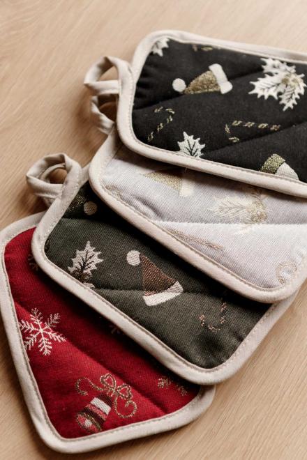 Новорічна прихватка Шапочки на зеленому