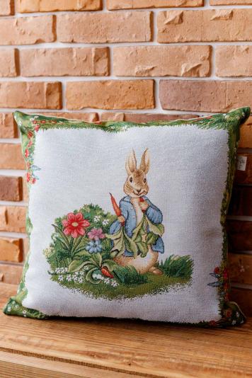 Гобеленова декоративна подушка Галявина Заєць
