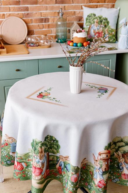 Кругла гобеленова скатертина на стіл Галявина