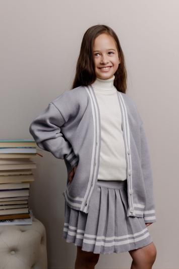Дитячий кардиган зі смужкою сірий Дитячий кардиган зі смужкою сірий