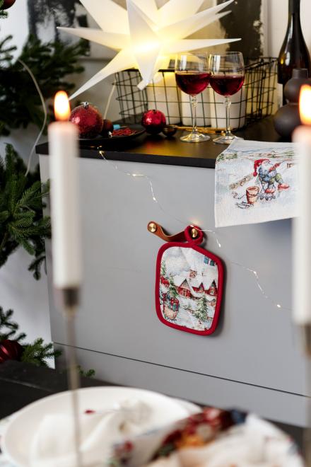 Гобеленова новорічна прихватка з велюром Снігова зима