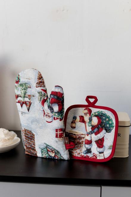 Гобеленова кухонна новорічна прихватка з велюром Санта Снігова зима