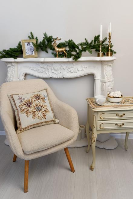 Наволочка гобеленова новорічна Три квітки