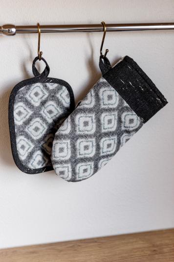 Набір рукавиця та прихватка Габріела